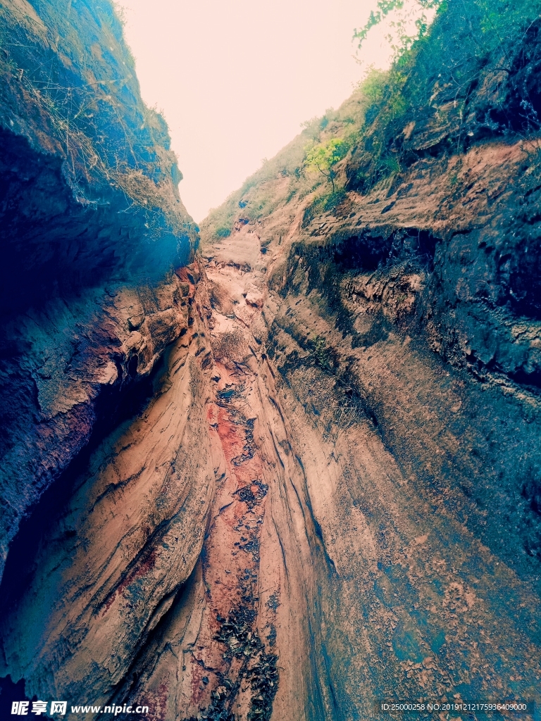 黃土高原 丹霞地貌 無(wú)名峽谷
