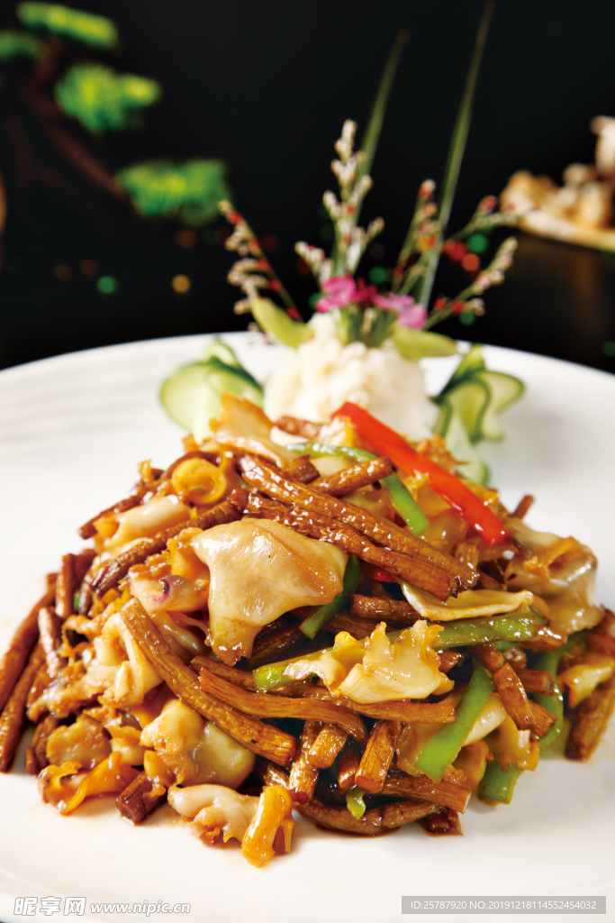 茶樹(shù)菇爆螺片