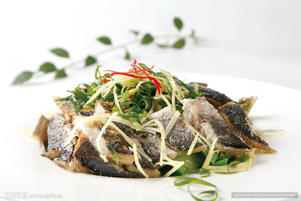 鲅魚扣蘿卜