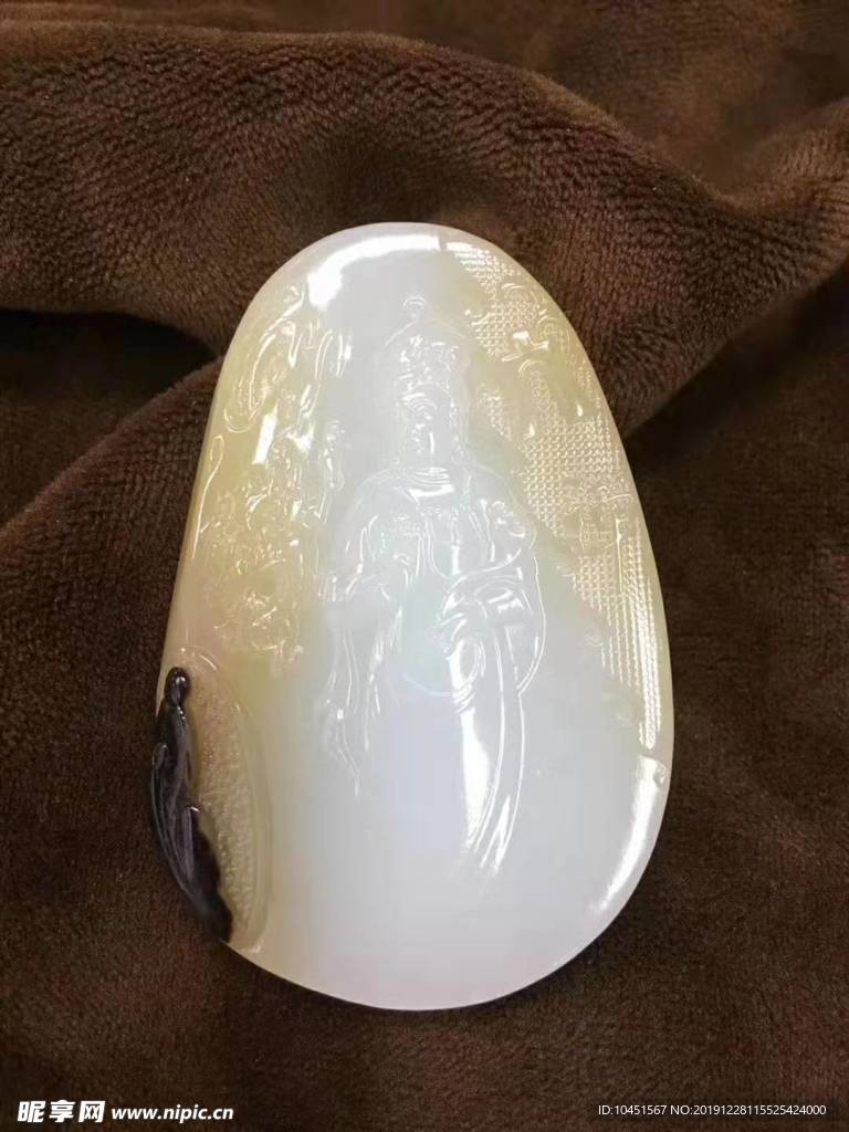 和田玉玉墜