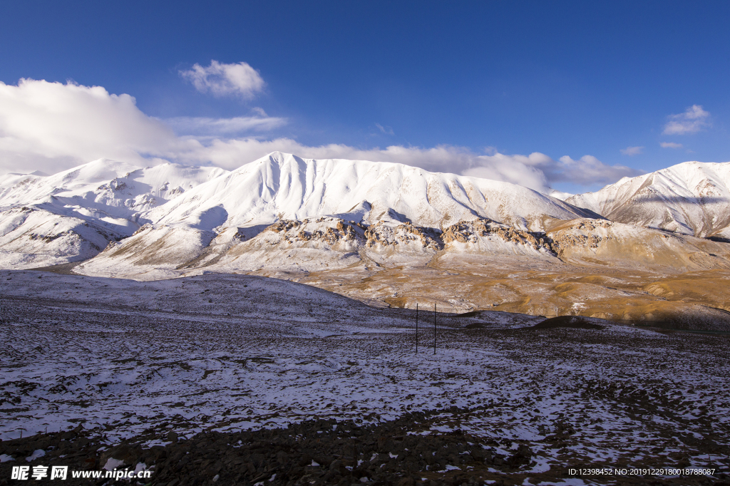 阿尼瑪卿雪山