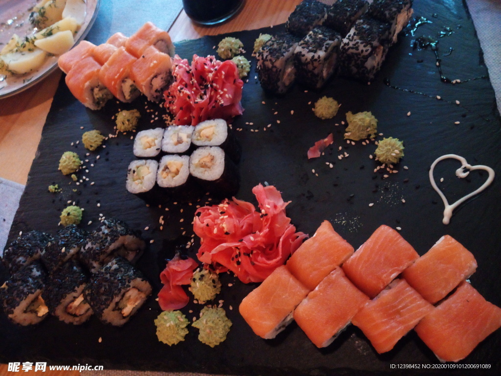 寿司料理美食图片