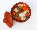 鸡肉红萝卜炖汤 传统美食餐饮