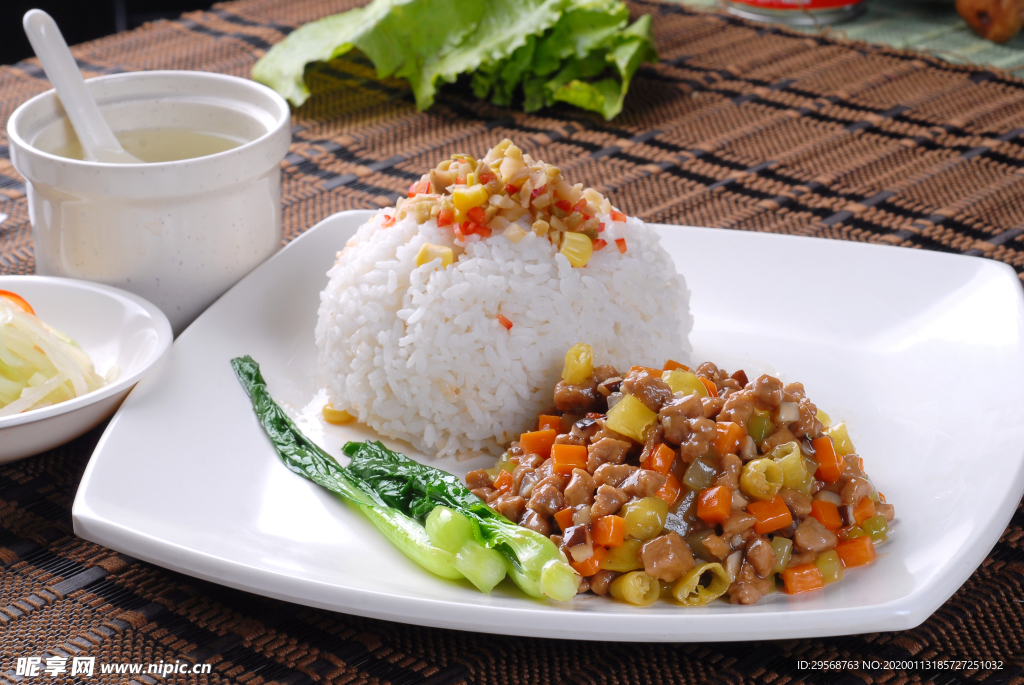 五彩鴨米套飯