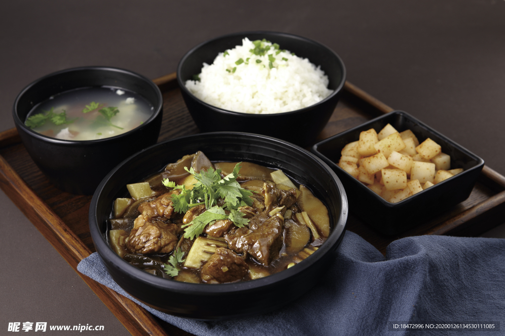 紅燒牛肉套餐
