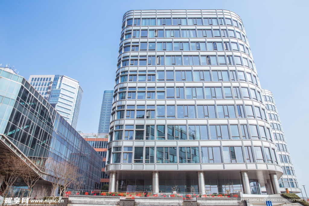 大氣商務辦公大廈外立面