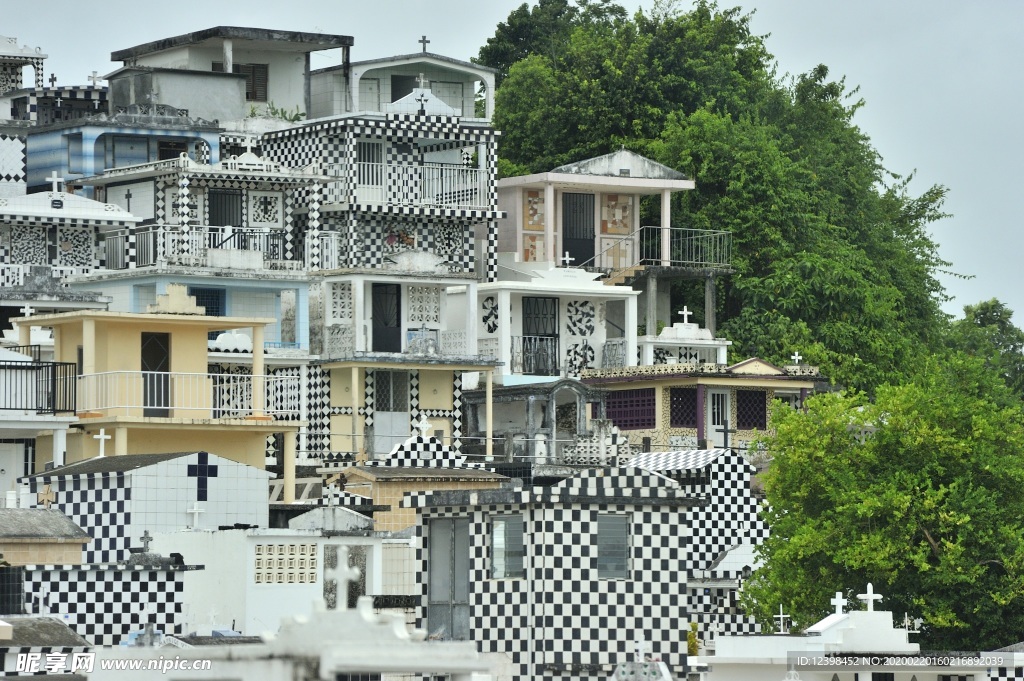 依山而建的別墅