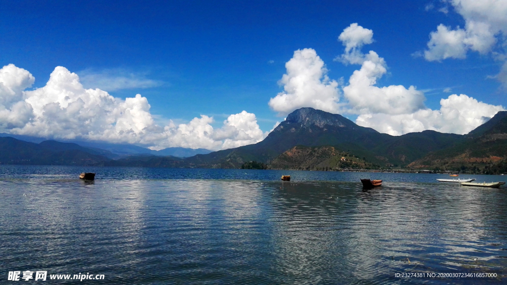 瀘沽湖