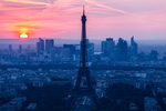 日落下的巴黎铁塔