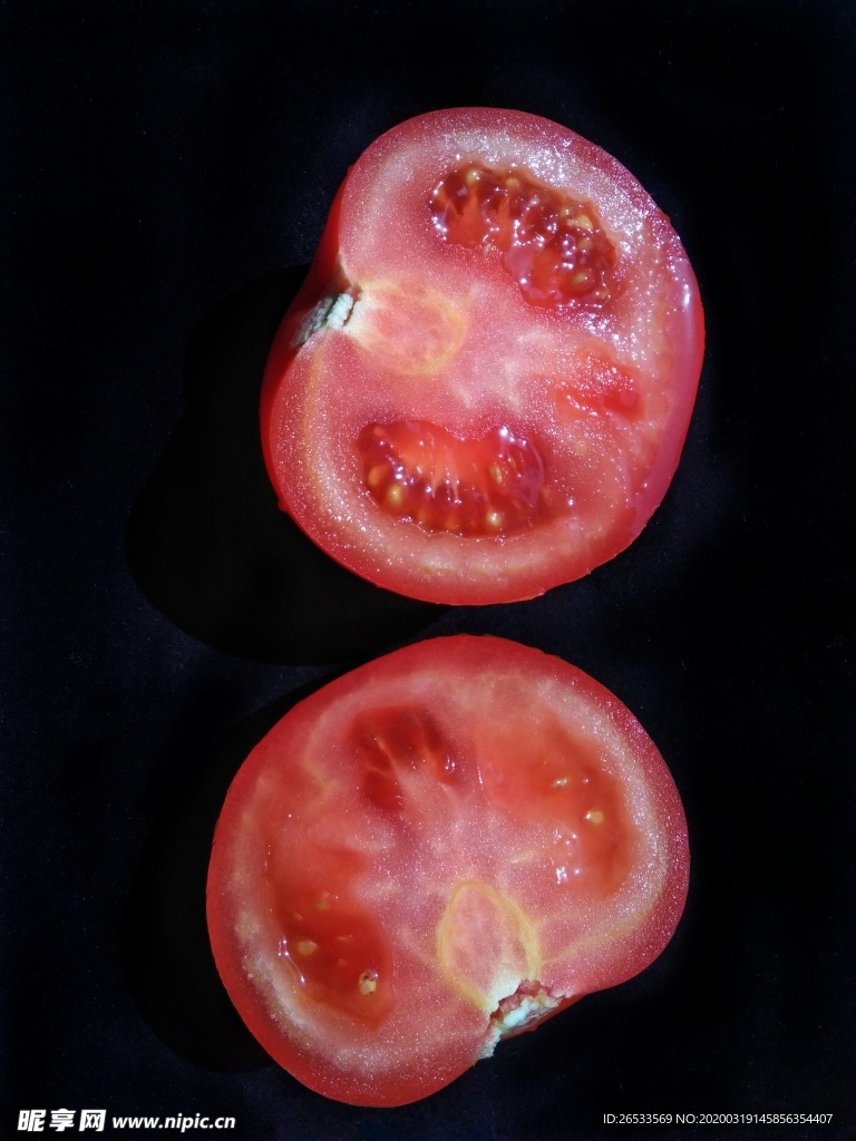 西红柿切开 番茄 黑底拍摄