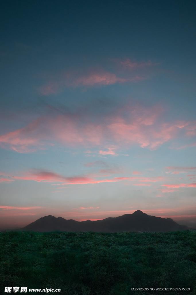 天空