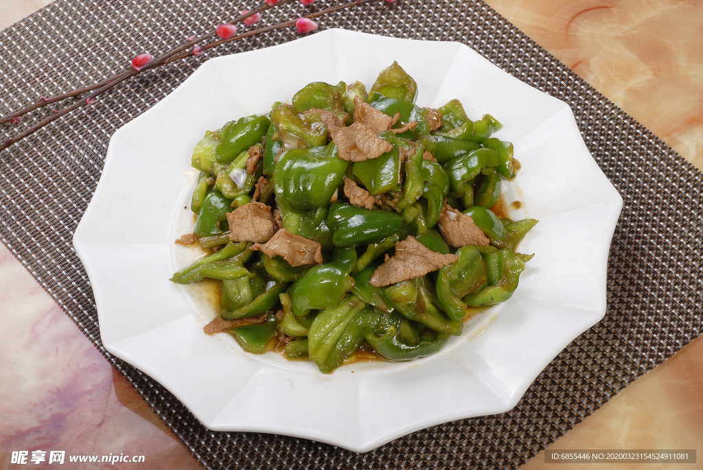 青椒炒肉