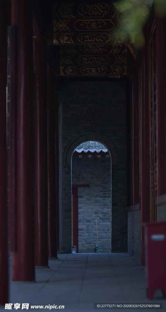 庭院深深