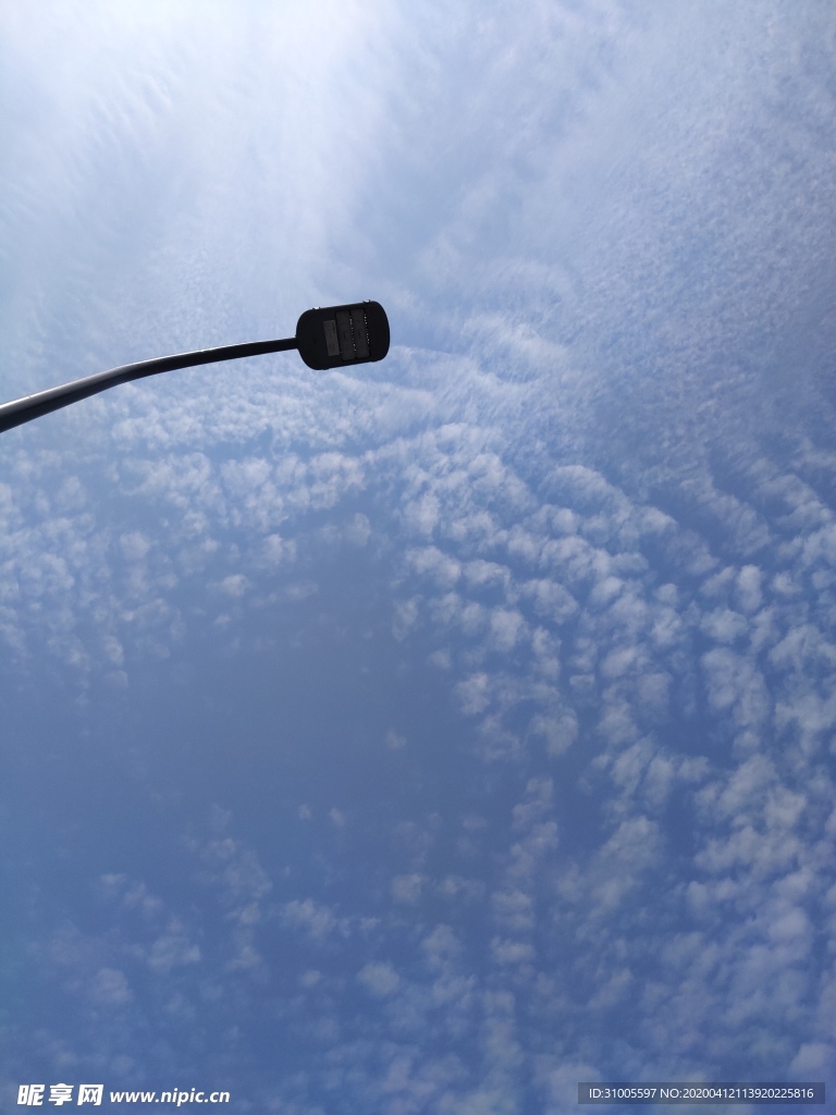 天空