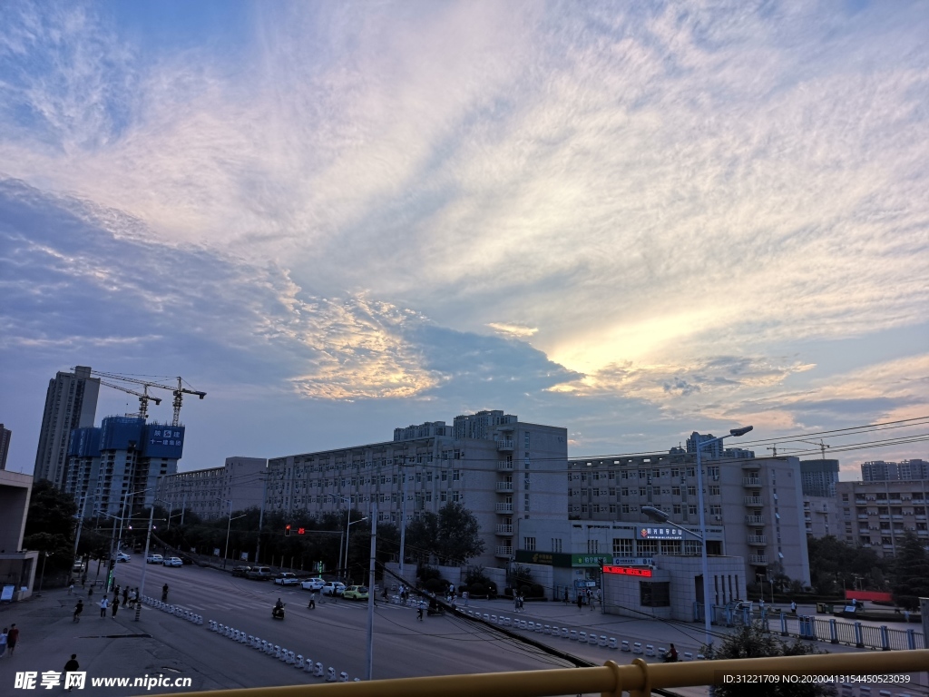 天空