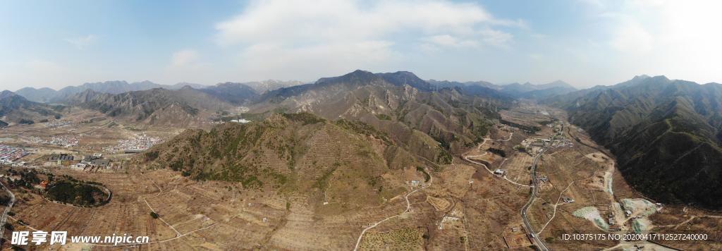京郊的山