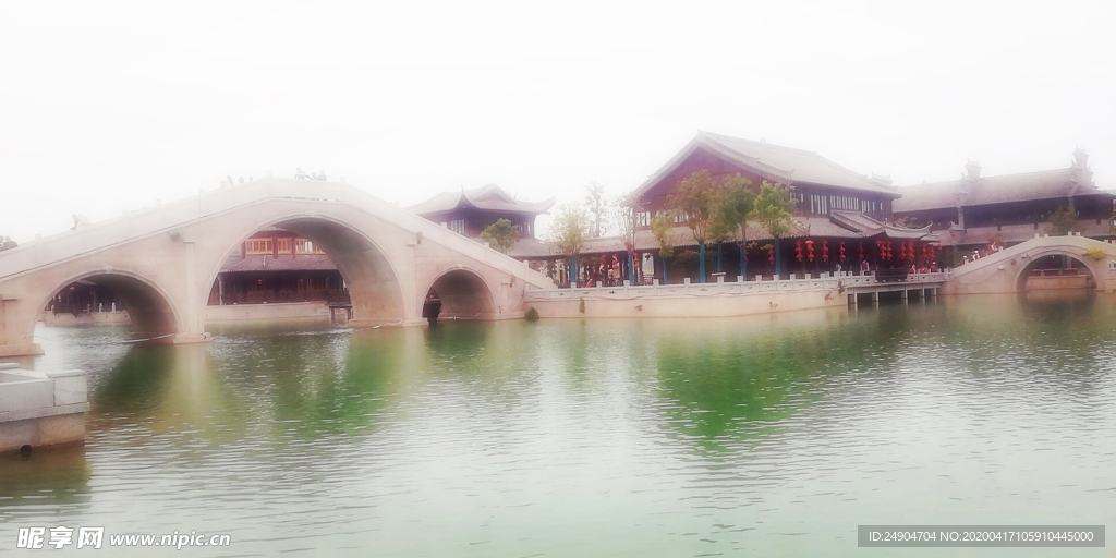 中国风古风拱桥湖畔建筑