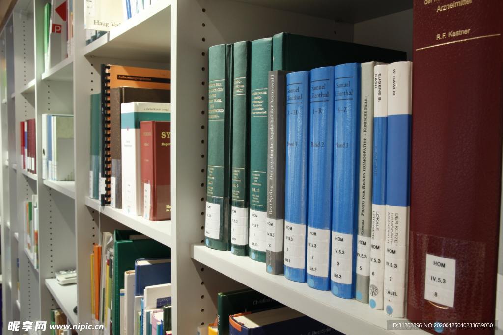 圖書館 書店 書架 書