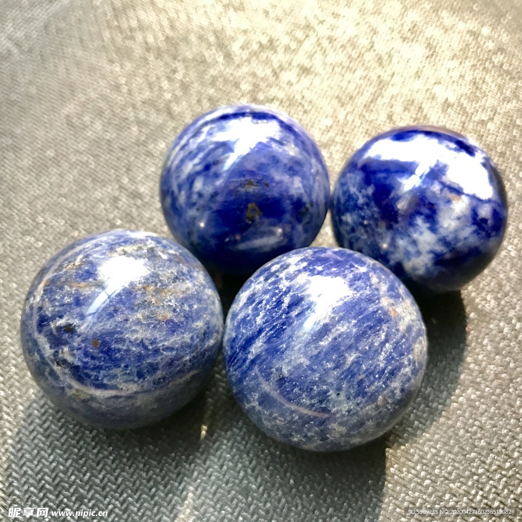 水晶 蓝纹石 球