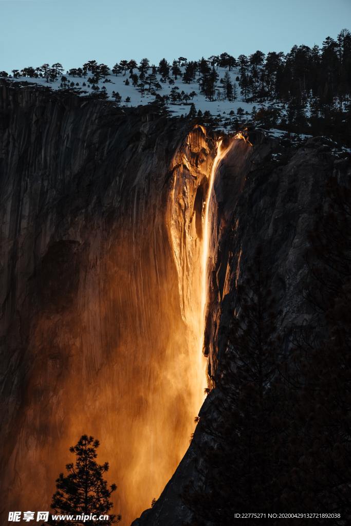 火山熔巖