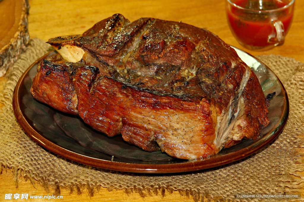 多汁烤肉