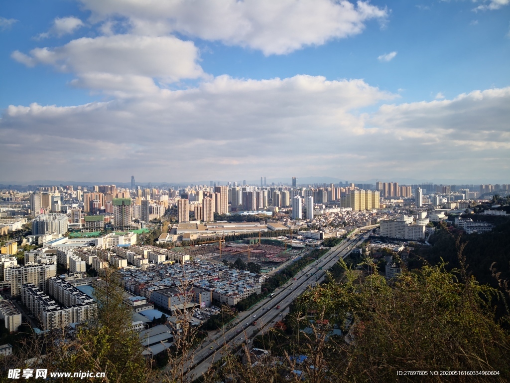 鸟瞰城市