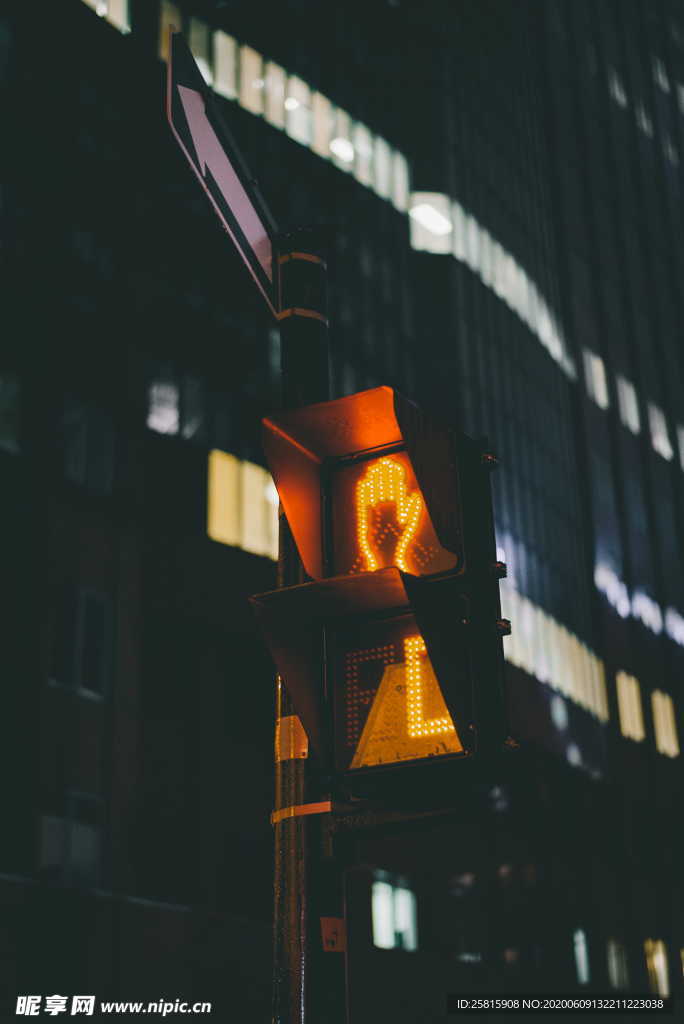 红绿灯交通灯信号灯指示灯图片