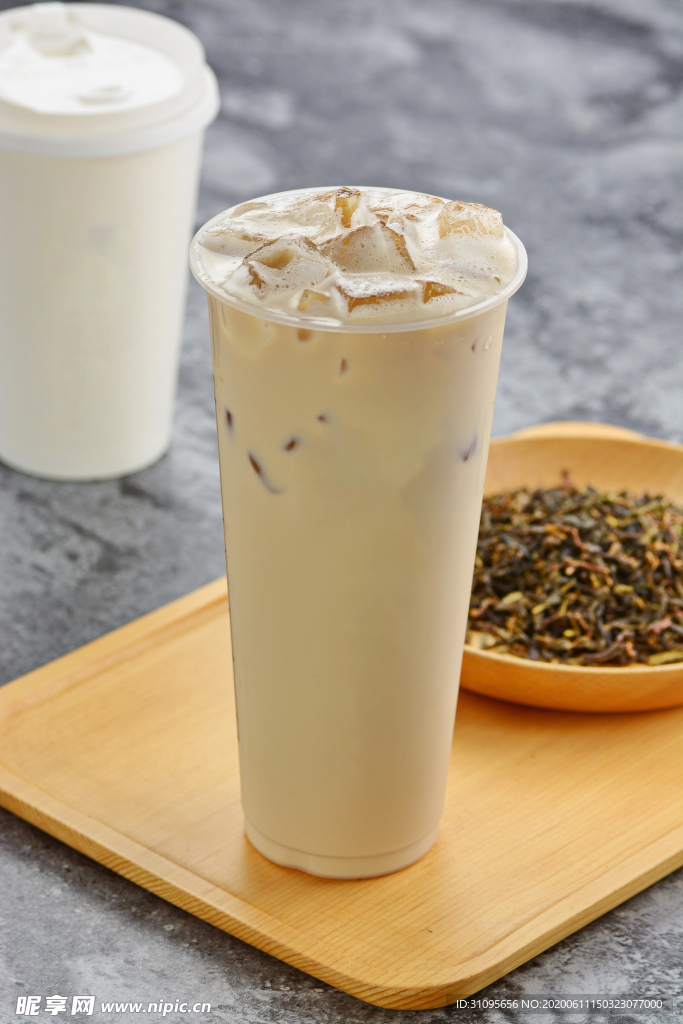 冰奶茶