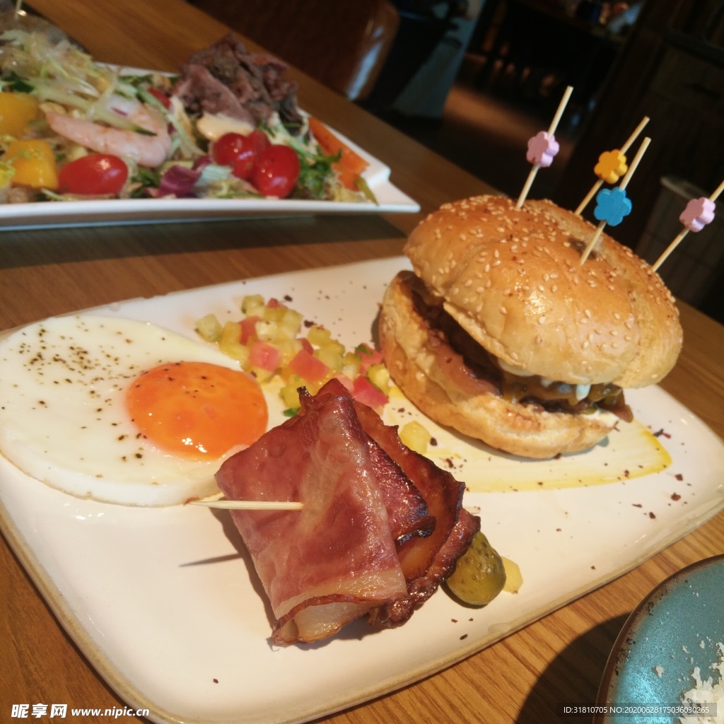 牛肉漢堡