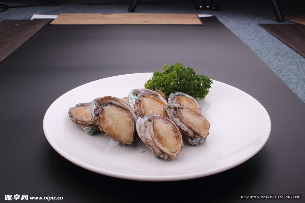 小鮑魚