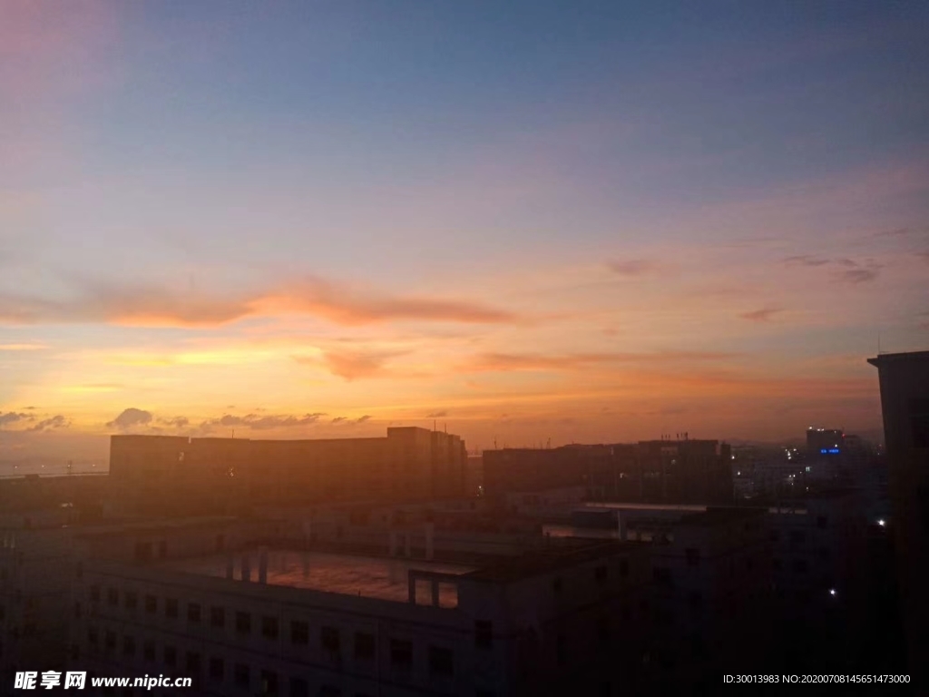 夜色夕下