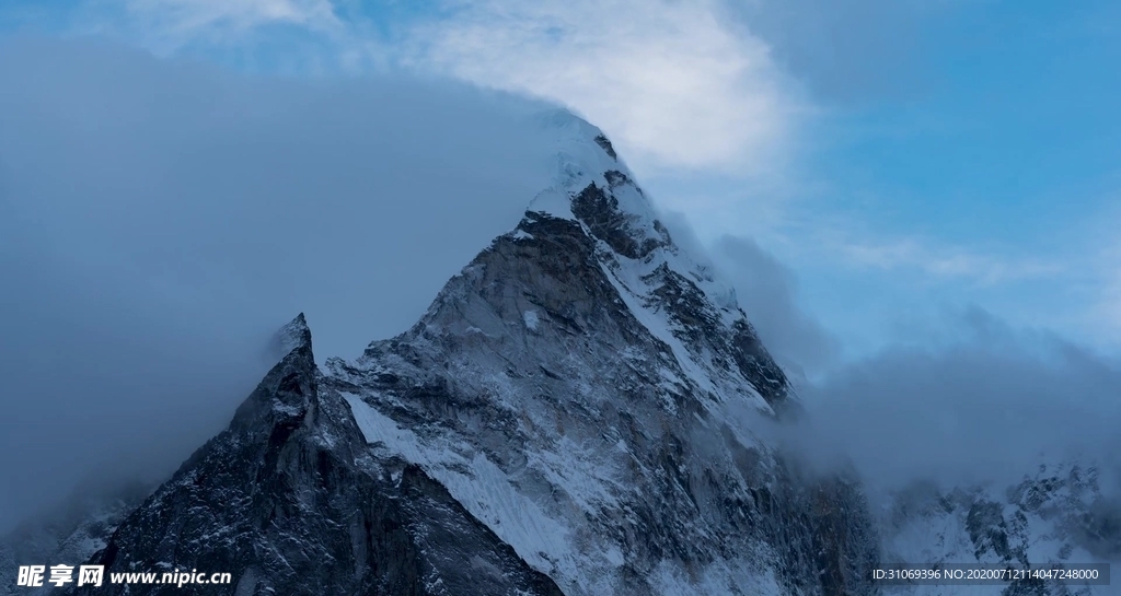珠峰雪景