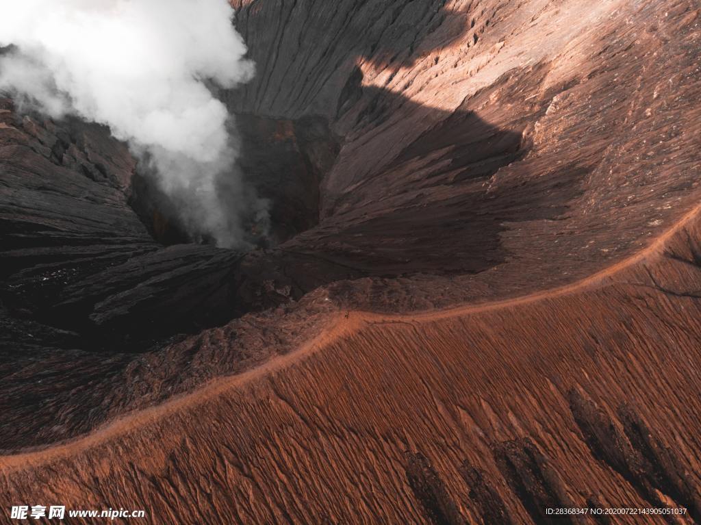 火山口