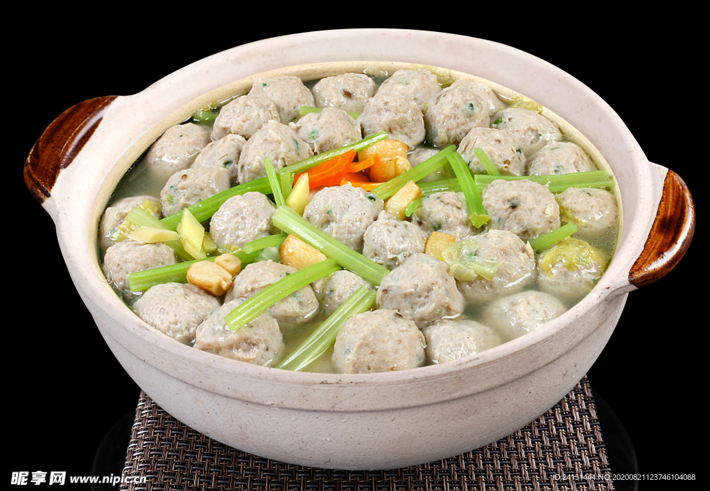 砂煲丸子