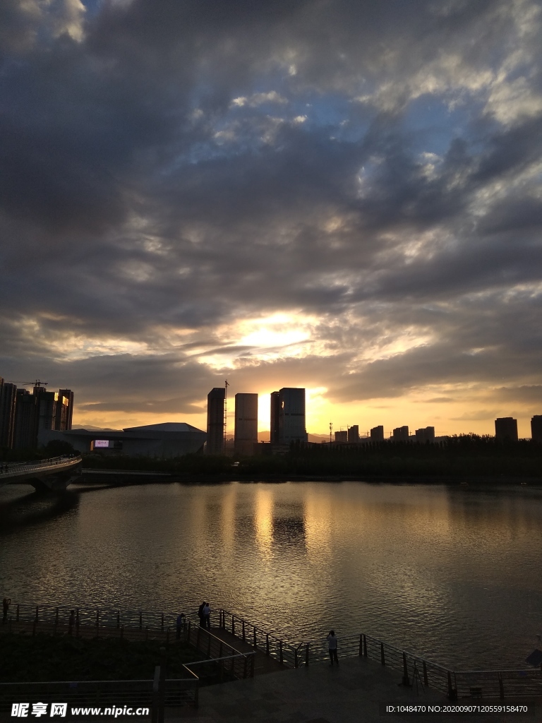 黃昏