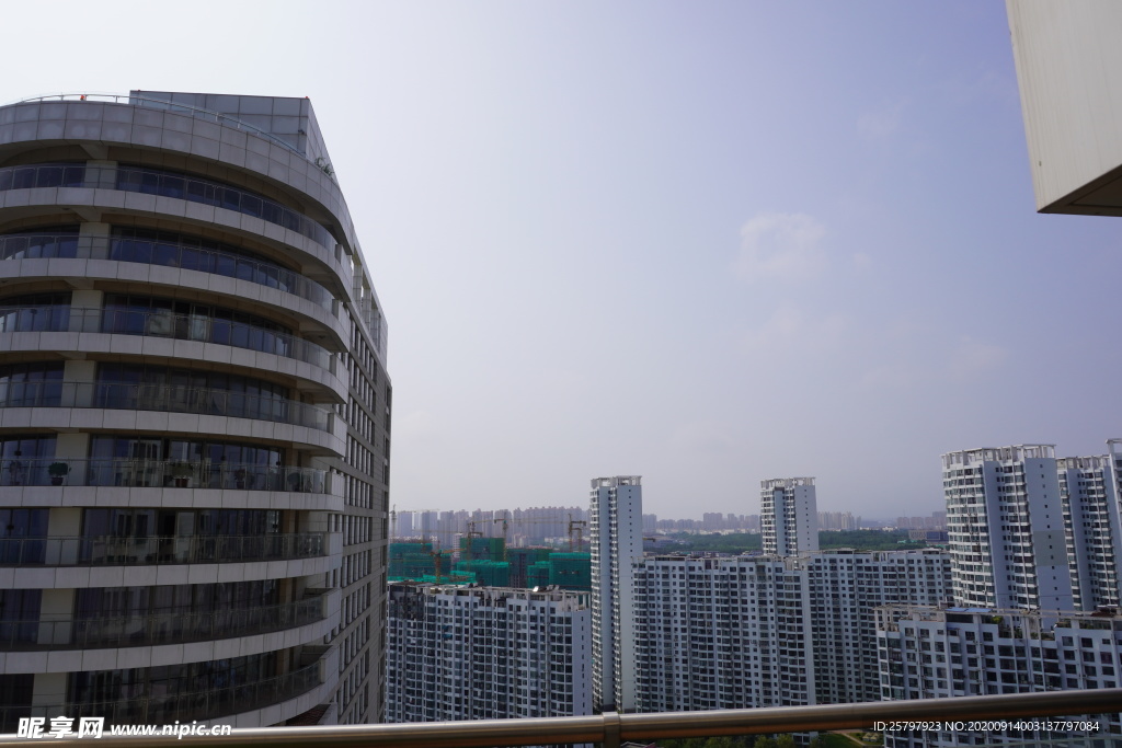 城市