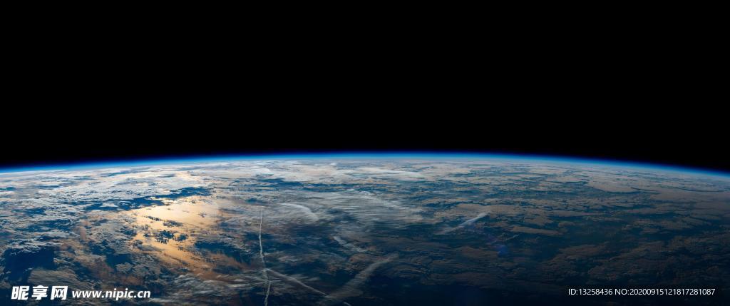 宇宙太空炫光星球背景