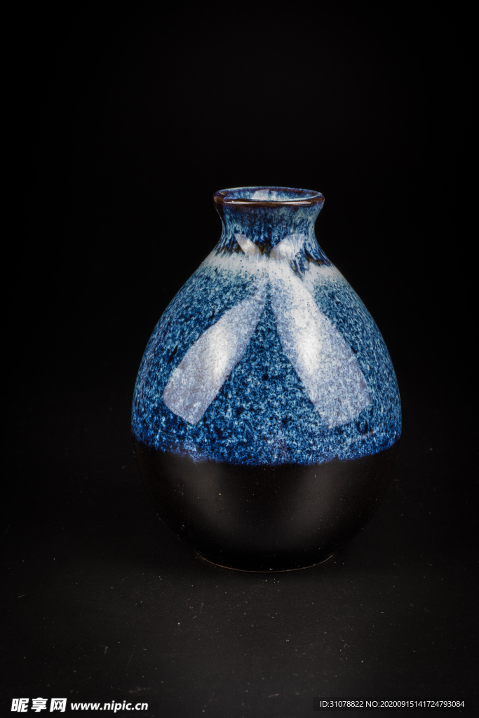 陶瓷花瓶藝術(shù)品