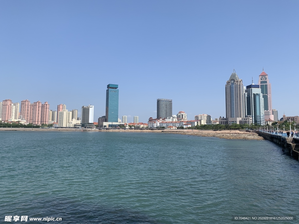 藍天大海建筑