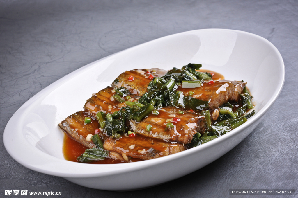 雪菜溜帶魚(yú)