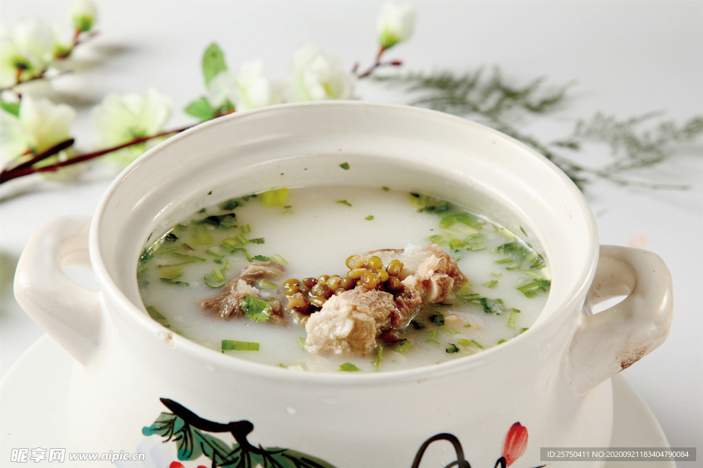 綠豆燉背骨