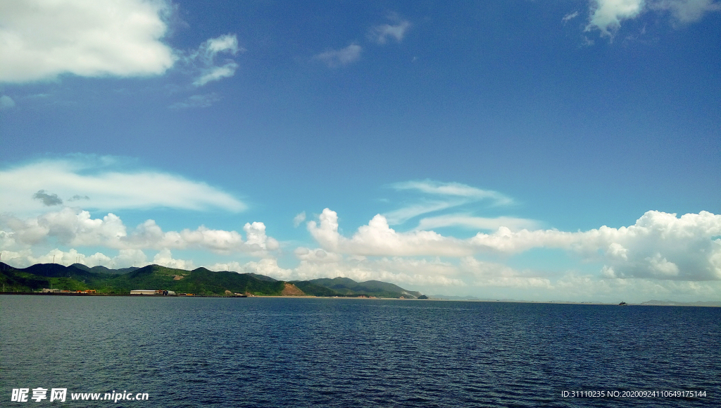 大海天空