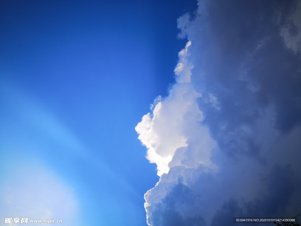 天空