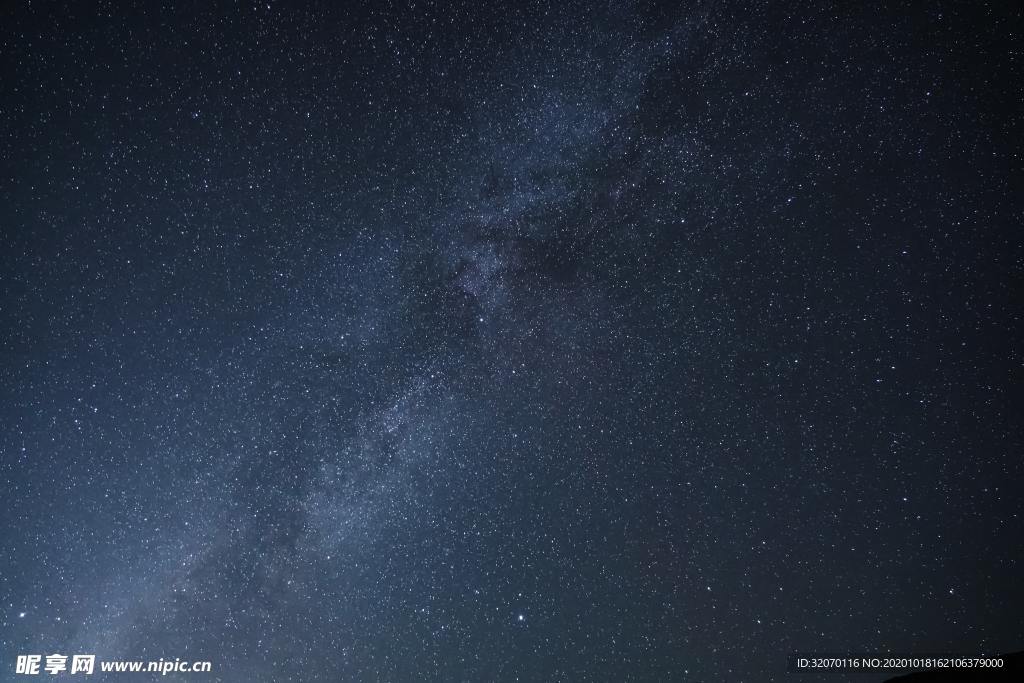 银河星空背景图