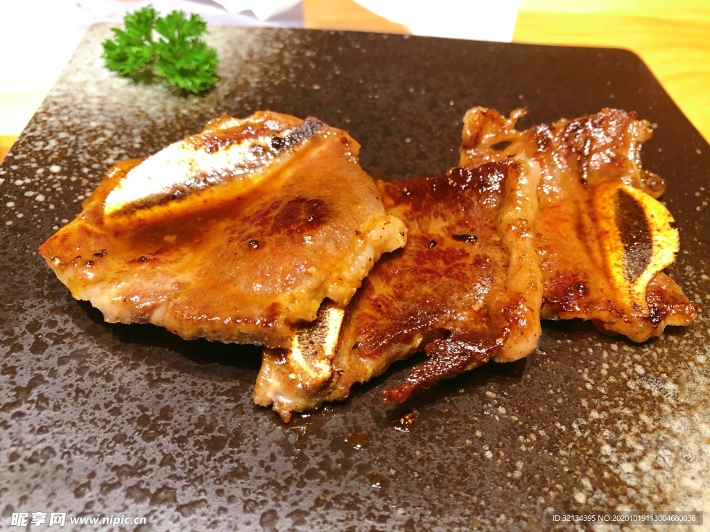 牛仔骨