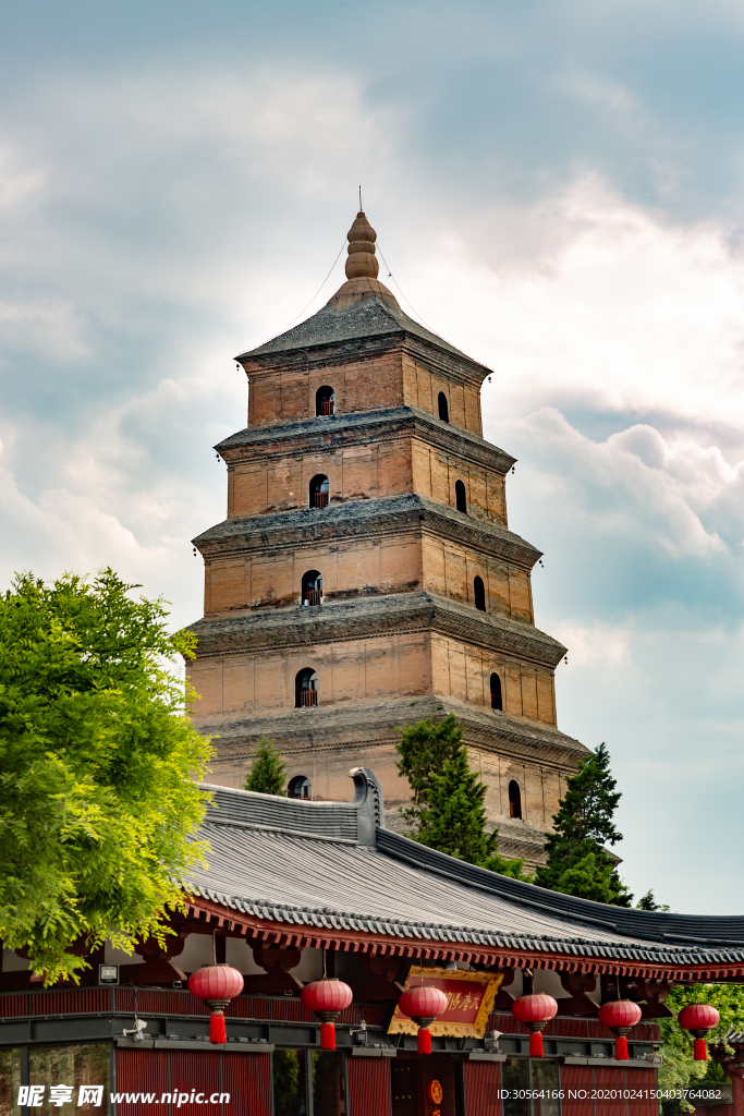 高塔旅游旅行背景海報素材
