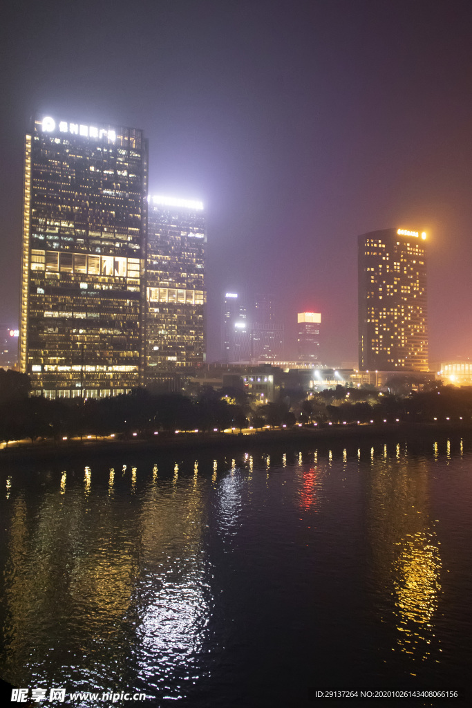 江邊夜景