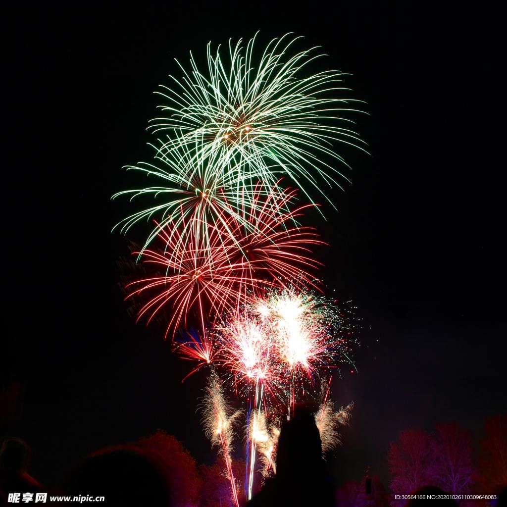 煙花煙火夜空背景海報素材