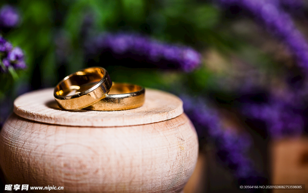結(jié)婚戒指婚禮祝福背景素材