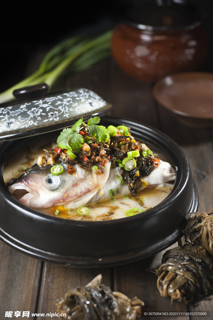 燉魚頭